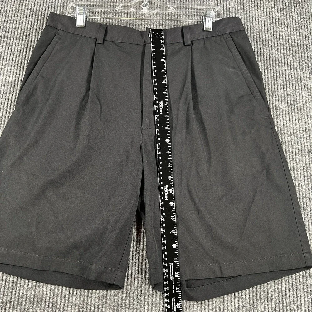 Nike Shorts Mens Size 34 Black Chino Golf Casual Outdoor Lightweight Fit Dry